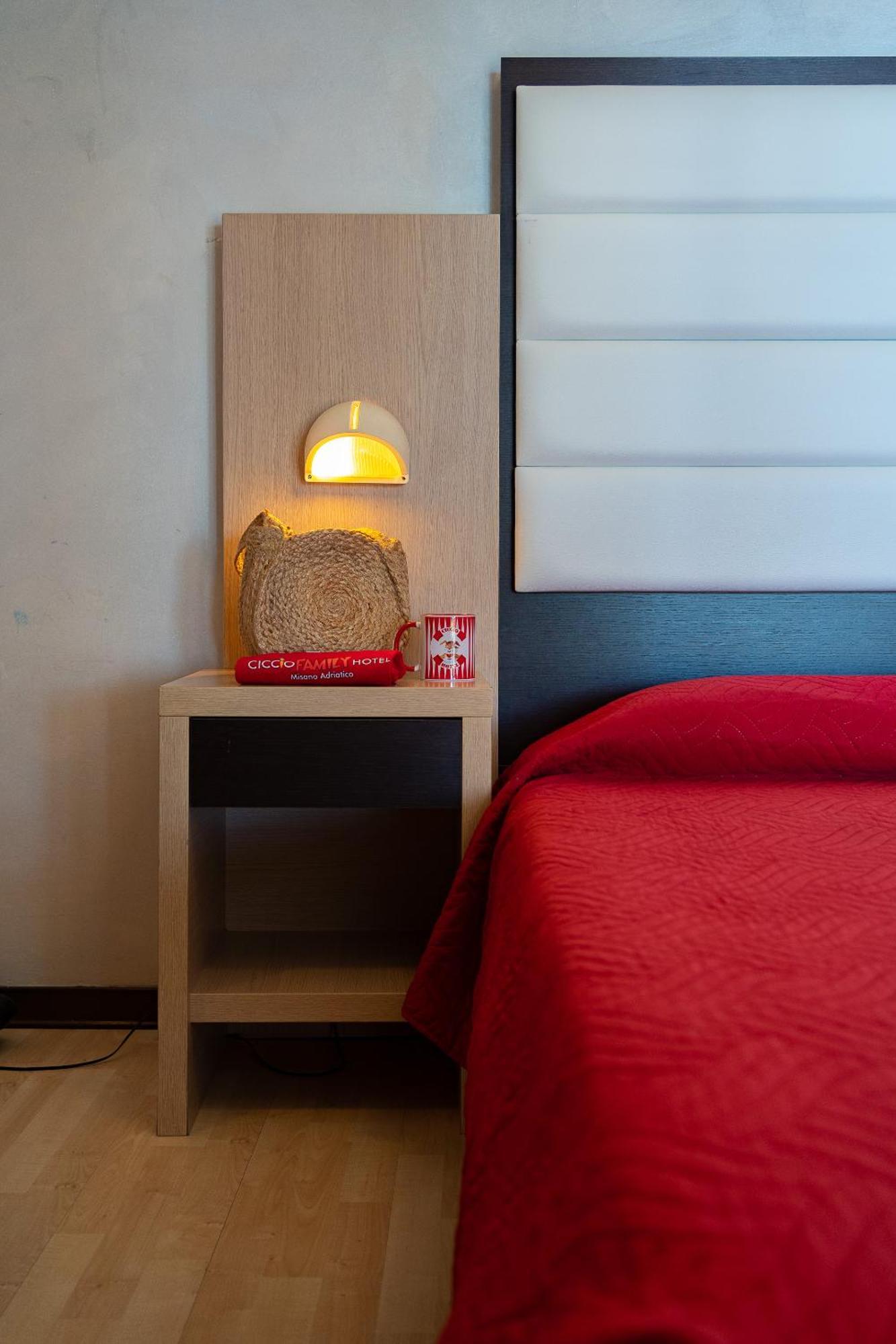 Ciccio Hotel Misano Adriatico Eksteriør billede